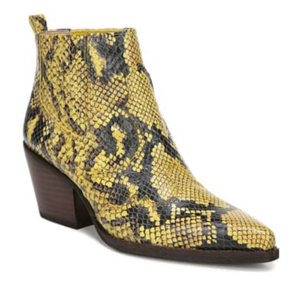 Sam Edelman Winona Yellow Snakeskin bootie, size 7